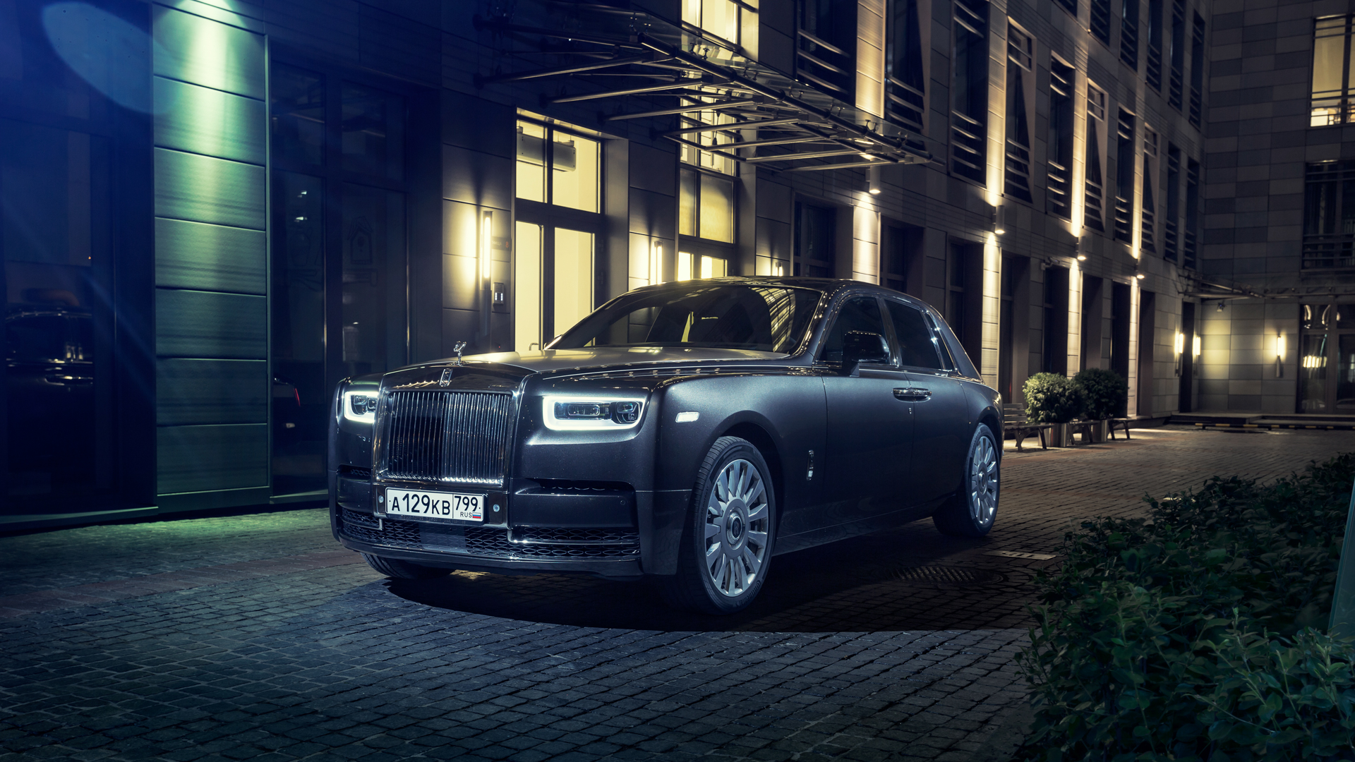 Rolls Royce Phantom фары