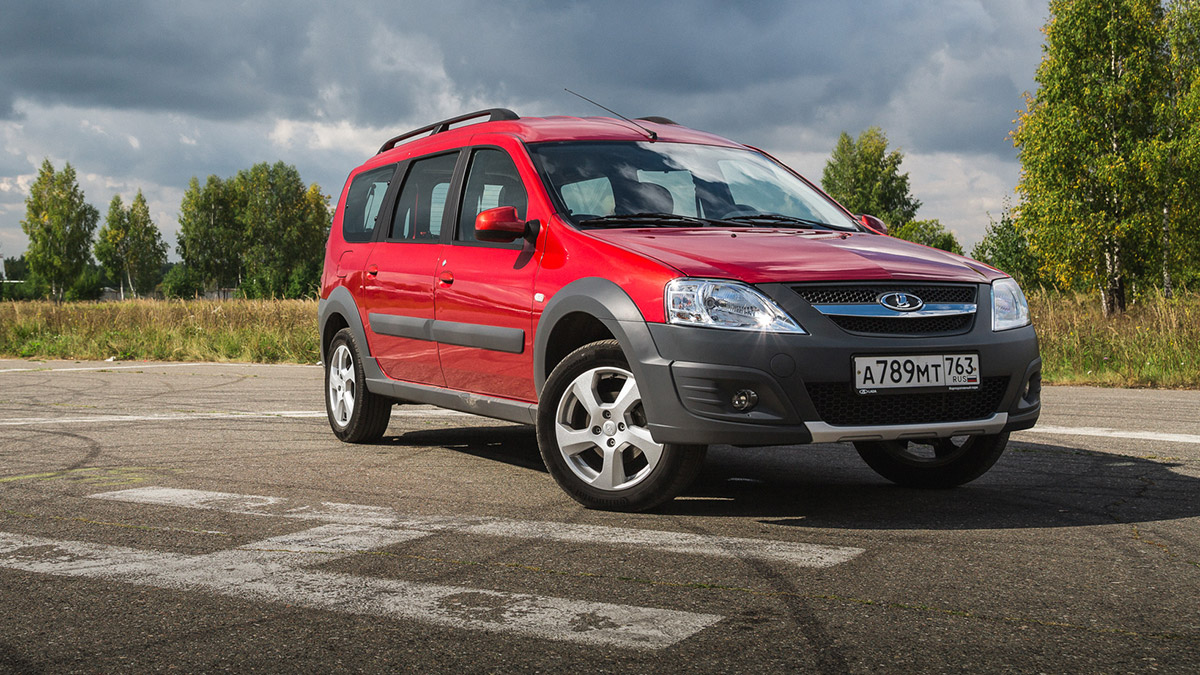 novyj largus ili poderzhannaya inomarka