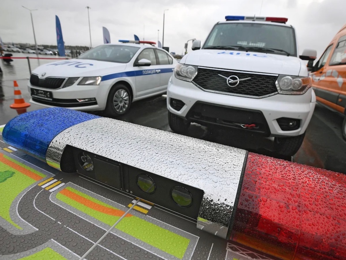 Авто.ру: купить, продать и обменять машину