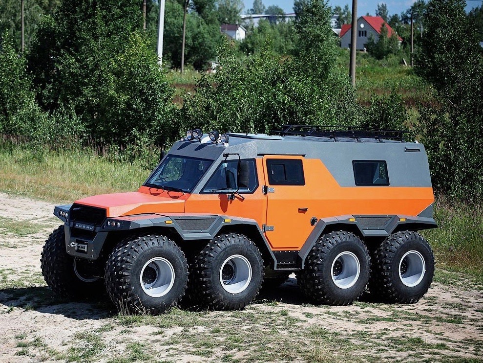 Проходимый авто. Вездеход шаман 8х8. Вездеход АВТОРОС шаман 8x8. Шаман 8 на 8. Снегоболотоход шаман 8х8.