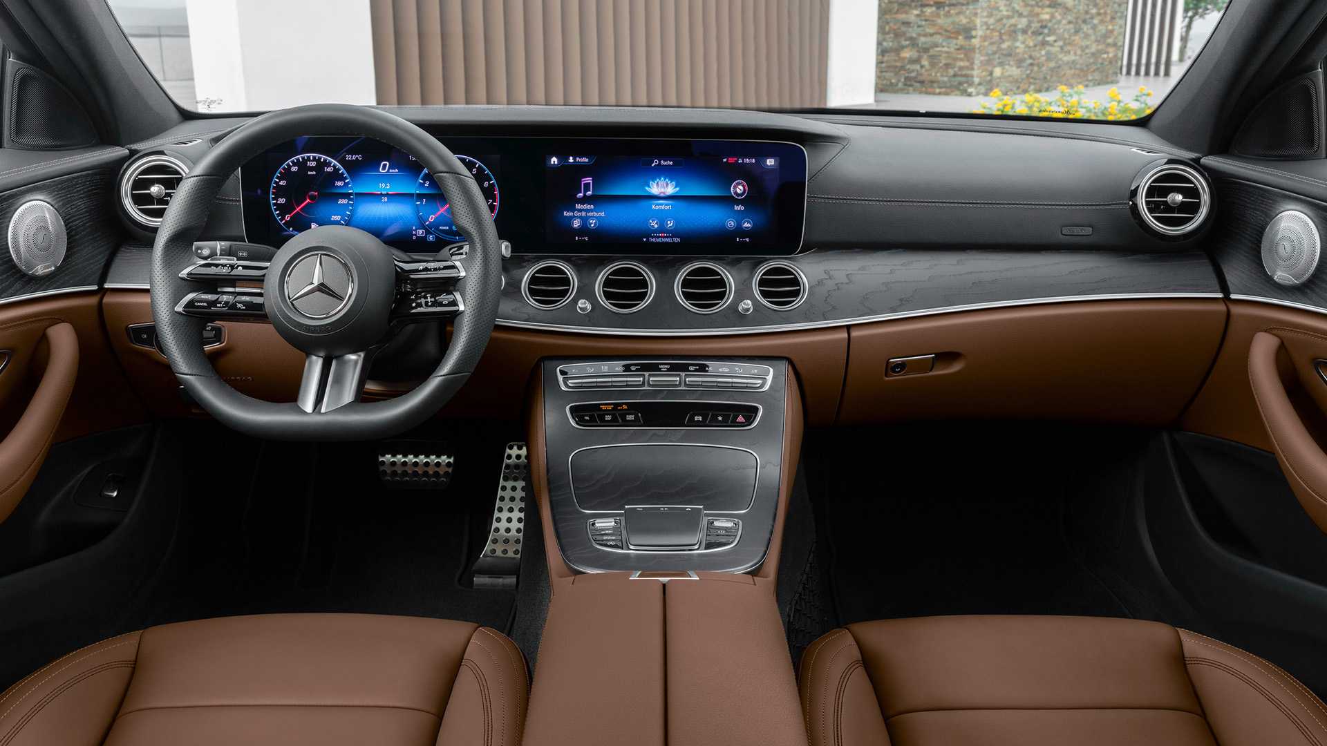 Mercedes Benz E Klassa Polnostyu Obnovilsya Chitajte V Razdele Novosti V Zhurnale Avto Ru