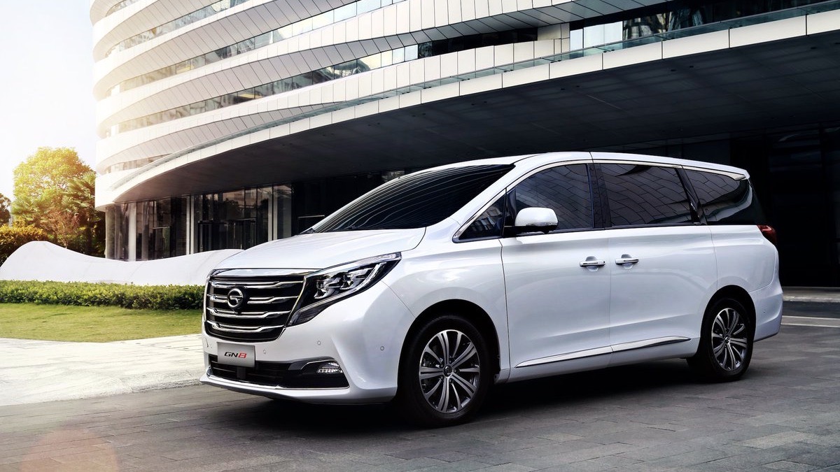 Китайский минивэн jac