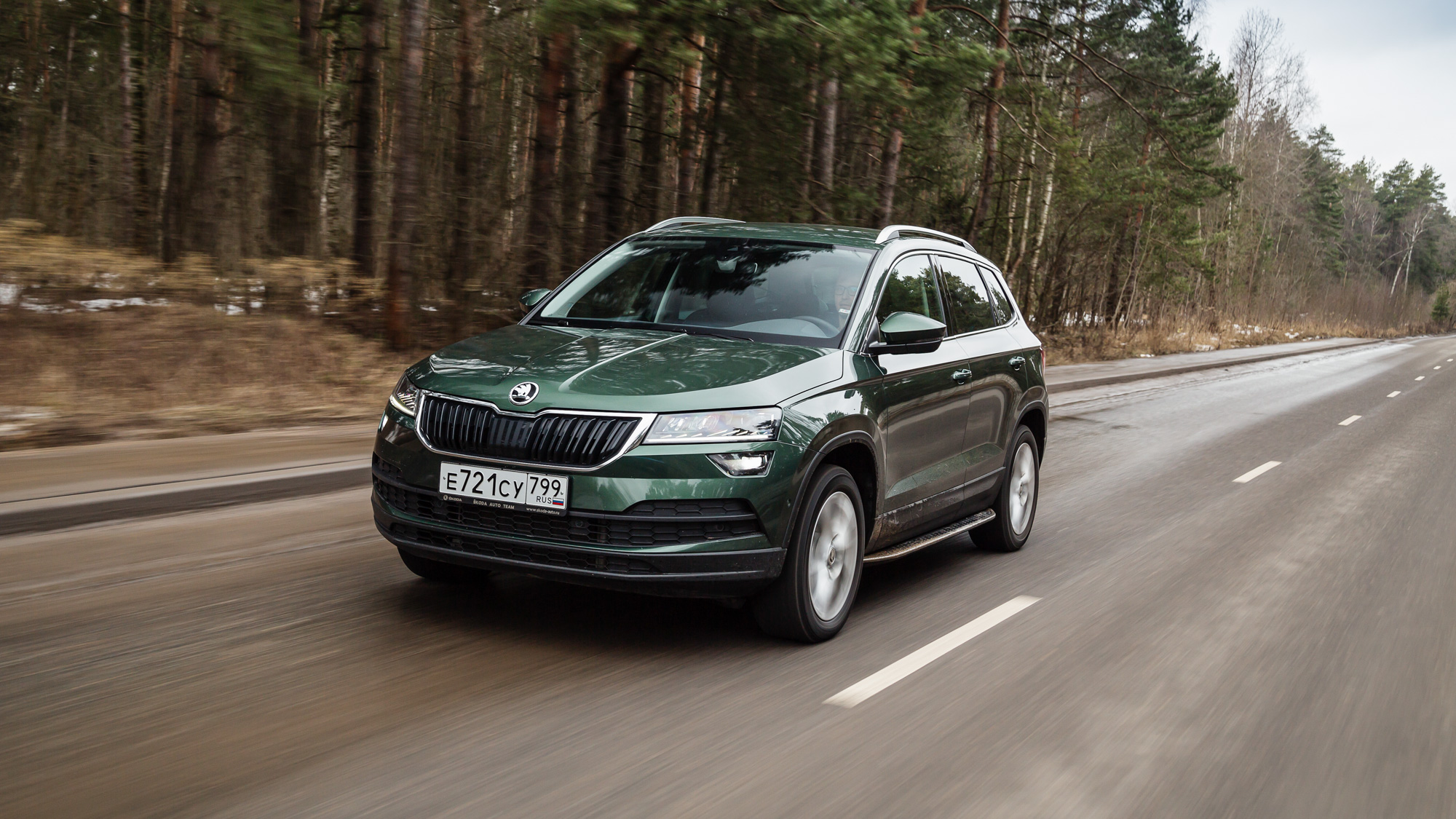 Отрицательный демпинг: подробный тест Skoda Karoq