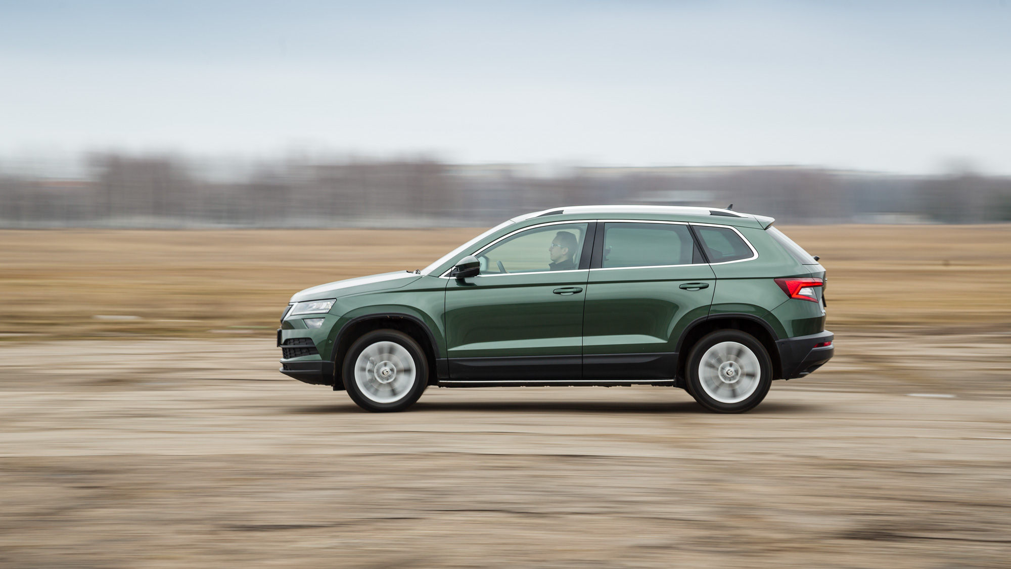 Отрицательный демпинг: подробный тест Skoda Karoq