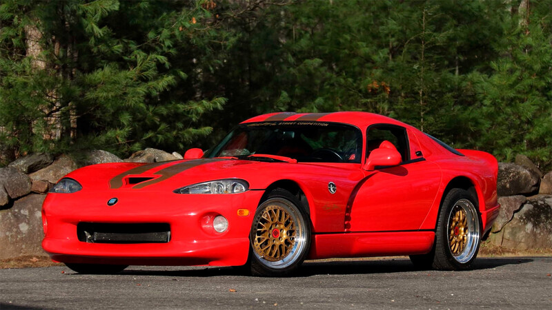 Желтый dodge viper