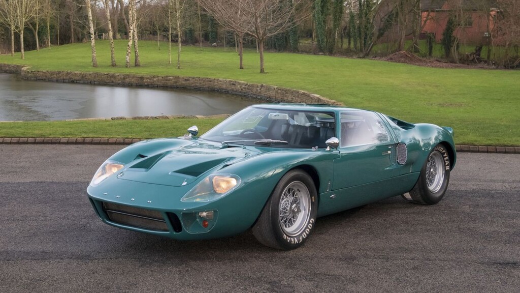 Gt 40 машина