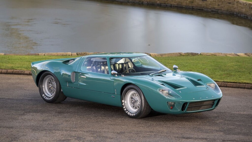 Gt 40 машина